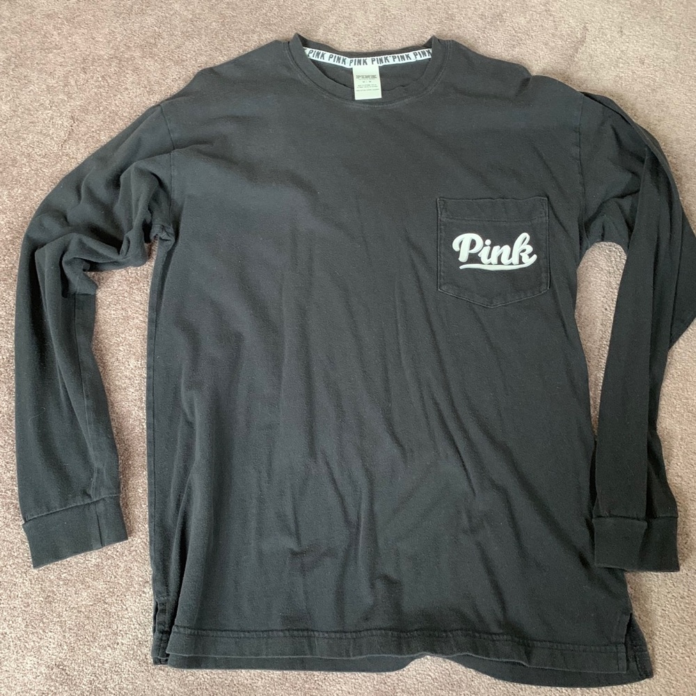 Victoria’s Secret PINK pocket front shirt